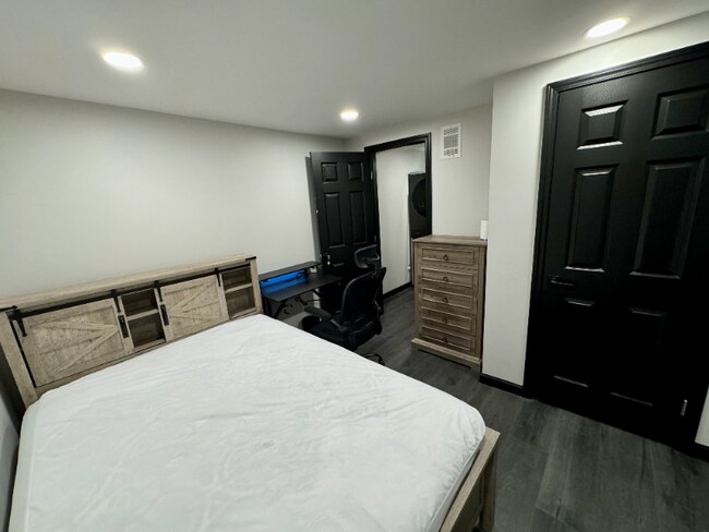 2210 Pansy St NW in Atlanta, GA - Building Photo - Building Photo