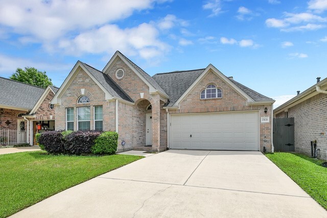 15838 Pleasant Green Cir in Tomball, TX - Building Photo - Building Photo