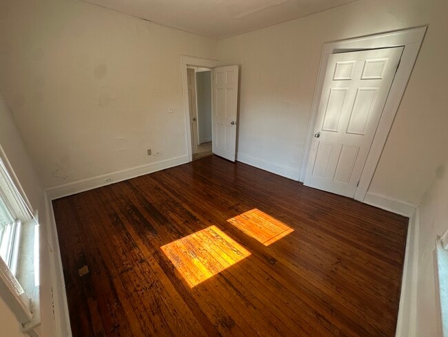 227 South Ave W, Unit 3 in Westfield, NJ - Foto de edificio - Building Photo