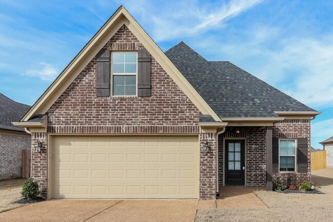 property at 7911 Hemlock Dr