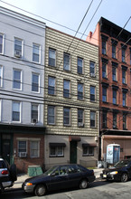 312 Monroe St in Hoboken, NJ - Foto de edificio - Building Photo