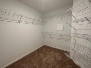 18300 Speculator Ln in Elgin, TX - Building Photo - Building Photo