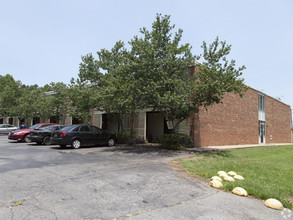 Azalea Apartments in Anderson, SC - Building Photo - Building Photo