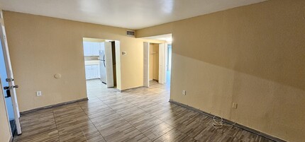 5100 SW 41st St in Hollywood, FL - Building Photo - Building Photo