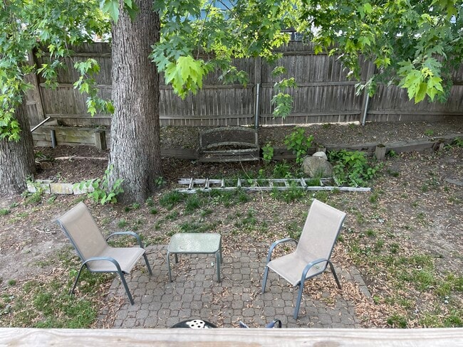 52 Gilbert St, Unit 52
