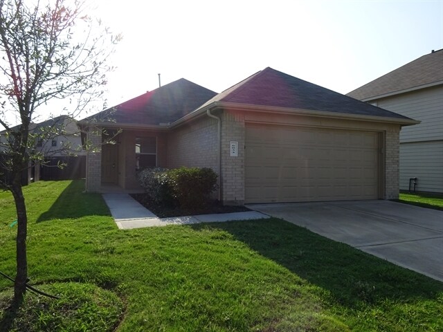 6034 Brenwood Trails Ln in Katy, TX - Building Photo