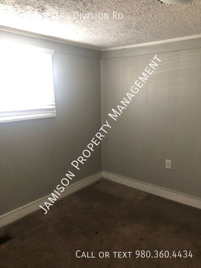 2238 Walters Division Rd in Monroe, NC - Building Photo - Building Photo