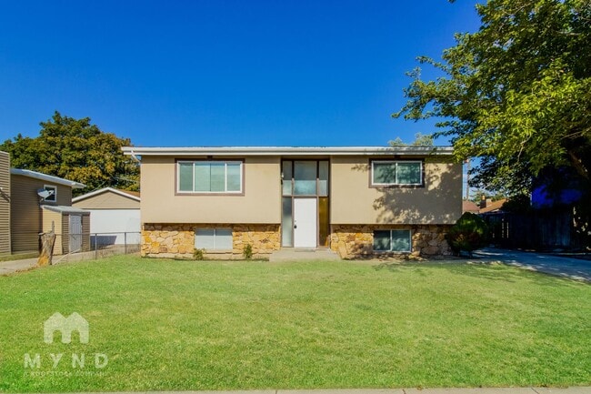 property at 4173 Whipoorwhil St