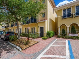 112 Beach Haven Ln in Tampa, FL - Building Photo