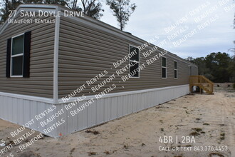 27 Sam Doyle Dr in Saint Helena Island, SC - Building Photo - Building Photo