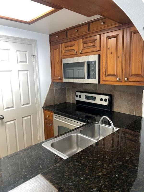 2045 N 3rd St in Baton Rouge, LA - Foto de edificio - Building Photo