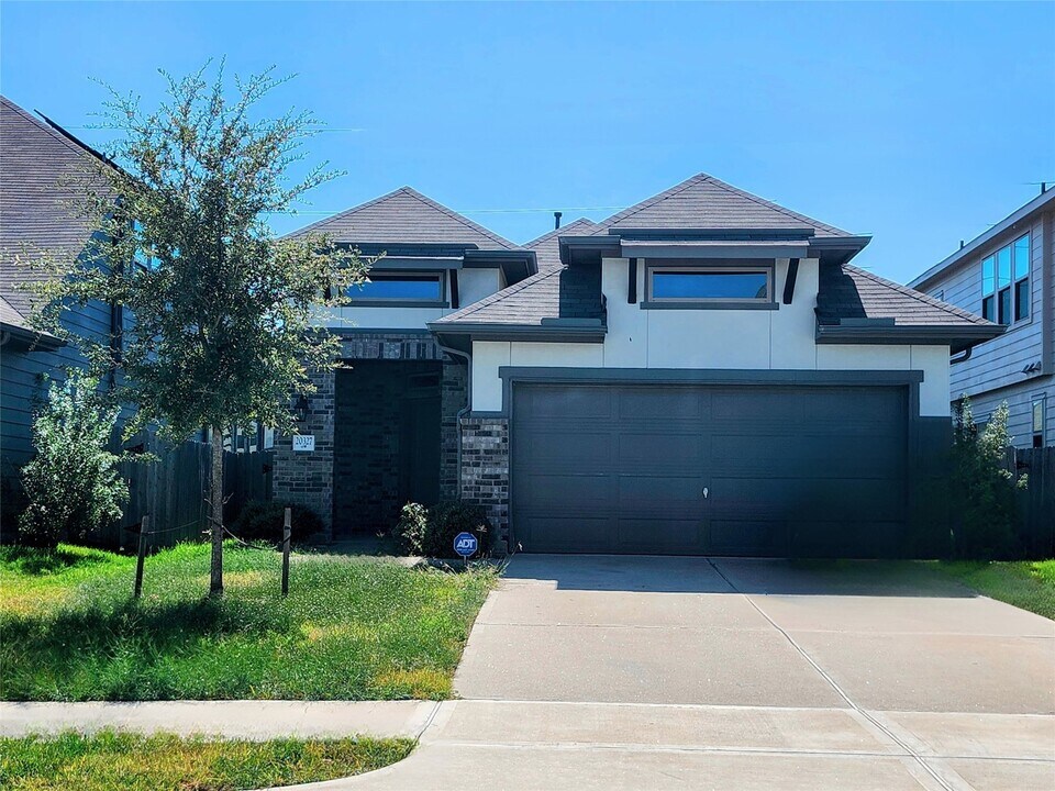 20327 Rainflower Bay Ln in Richmond, TX - Foto de edificio