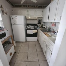 18 Oakridge B in Deerfield Beach, FL - Building Photo - Building Photo