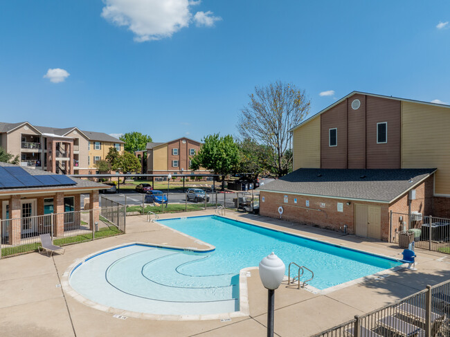 Forest Park Apartment Homes in Austin, TX - Building Photo - Building Photo