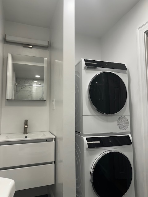 252 Newbury St, Unit #4 in Boston, MA - Foto de edificio - Building Photo