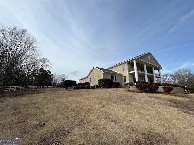 87 Ridgeview Ln in Ringgold, GA - Foto de edificio - Building Photo