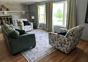 10635 Loop Rd in Savanna, IL - Building Photo - Building Photo