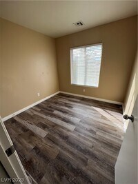 460 Rexford Dr photo'