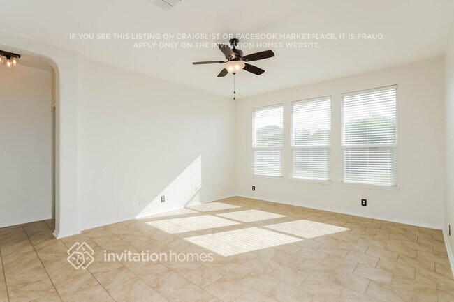 638 Sage Thrasher in San Antonio, TX - Building Photo - Building Photo