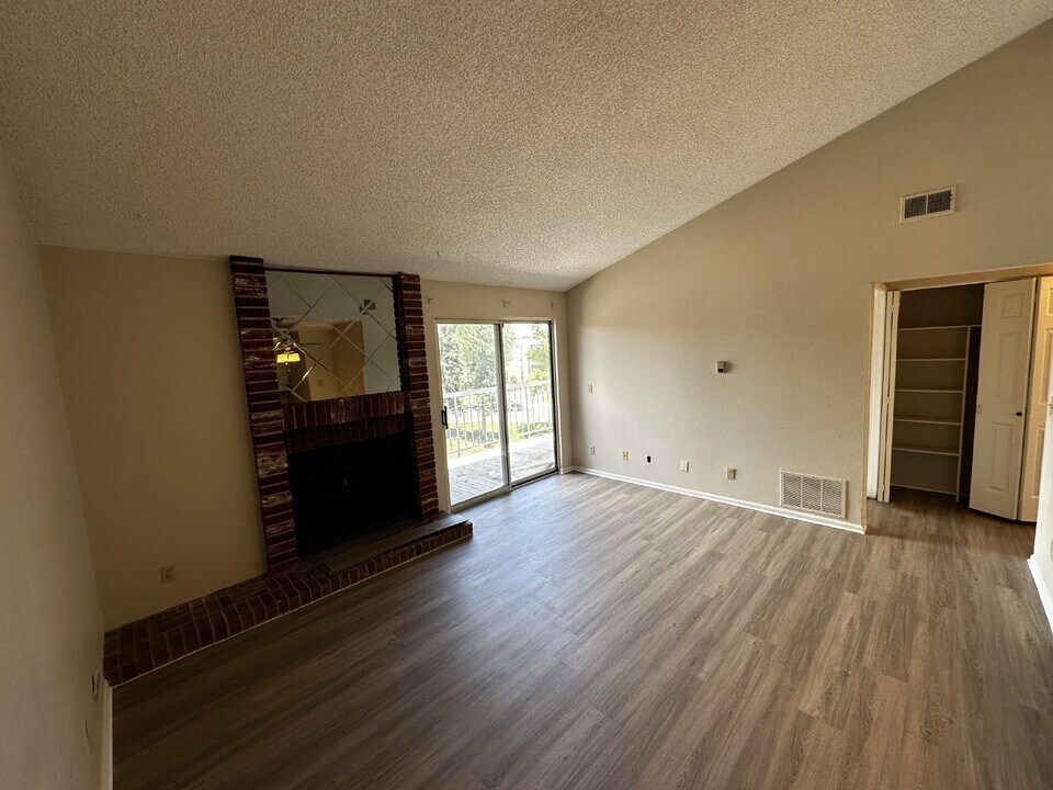 4899 S Dudley St in Denver, CO - Building Photo