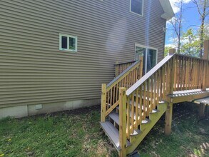 333 Lake St in Bristol, NH - Building Photo - Building Photo