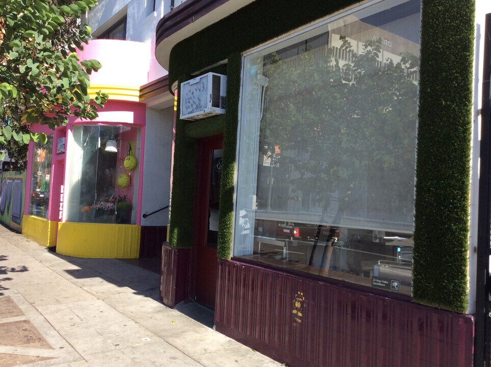 1827 W Sunset Blvd in Los Angeles, CA - Building Photo