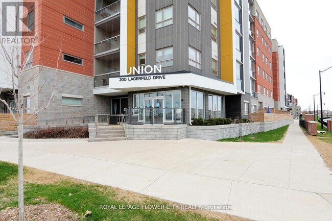 200-200 Lagerfeld Dr in Brampton, ON - Building Photo - Building Photo