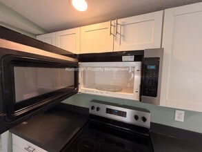 20071 Ruth St in Brooksville, FL - Building Photo - Building Photo