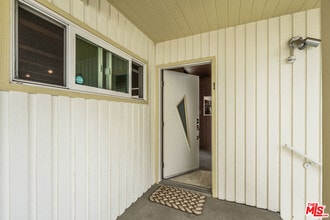 622 Esplanade in Redondo Beach, CA - Building Photo - Building Photo