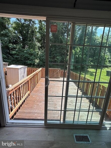 339 Lindera Ct in Glen Burnie, MD - Building Photo - Building Photo