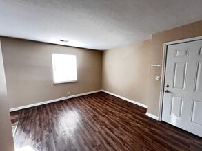 2906 Noe Ct in Louisville, KY - Building Photo - Building Photo