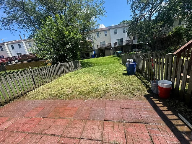 979 Pirates Ct in Edgewood, MD - Building Photo - Building Photo