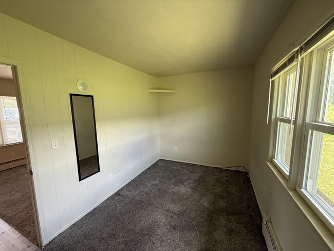 13827 Ironwood Dr NW in Grand Rapids, MI - Building Photo - Building Photo