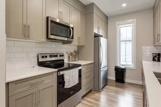 126 Skyview Ranch Cir NE in Calgary, AB - Building Photo - Building Photo