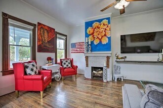 1124 Church St in Galveston, TX - Building Photo - Building Photo