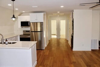 54 Davis St in Defuniak Springs, FL - Building Photo - Building Photo