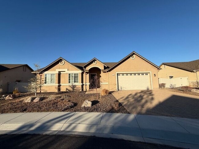 2485 Makenna Dr in Reno, NV - Building Photo - Building Photo