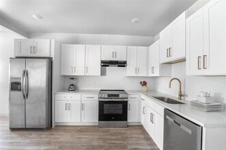 3018 Crossman Ave in Dallas, TX - Building Photo - Building Photo