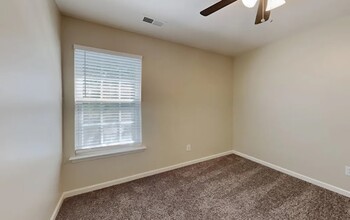 7515 Starvalley Dr in Charlotte, NC - Building Photo - Building Photo