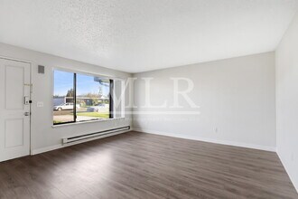 503 11th St SE in Puyallup, WA - Building Photo - Building Photo