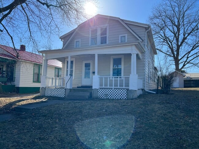 property at 2728 Chestnut St