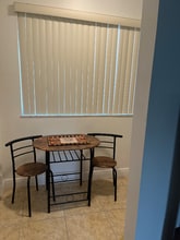147 N Kendall Dr in Miami, FL - Building Photo - Building Photo