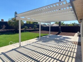 9161 Huntington Ave in San Diego, CA - Building Photo - Building Photo