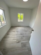 837 SW 8th Ave in Miami, FL - Building Photo - Building Photo