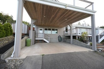 51 Kaufman Dr in Sequim, WA - Building Photo - Building Photo