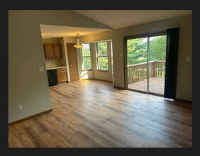 195 Harvest Moon Ct in St. Peters, MO - Building Photo - Building Photo