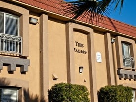 Elan The Palms in San Diego, CA - Building Photo