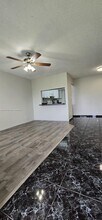 10056 Winding Lake Rd, Unit 203 in Sunrise, FL - Building Photo - Building Photo