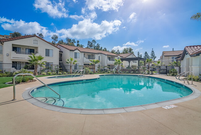 The Palms at Laguna Niguel in Laguna Niguel, CA - Building Photo - Building Photo