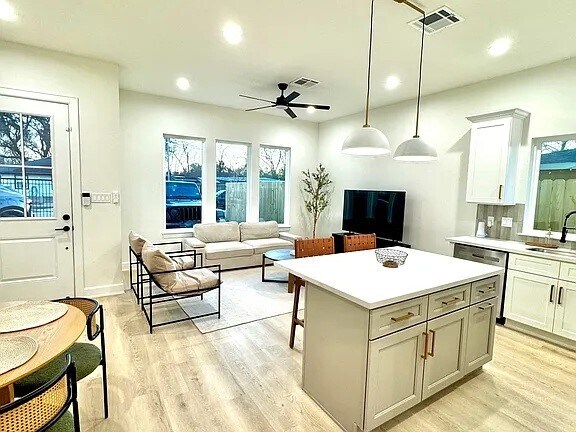 5125 Van Fleet St in Houston, TX - Building Photo - Building Photo